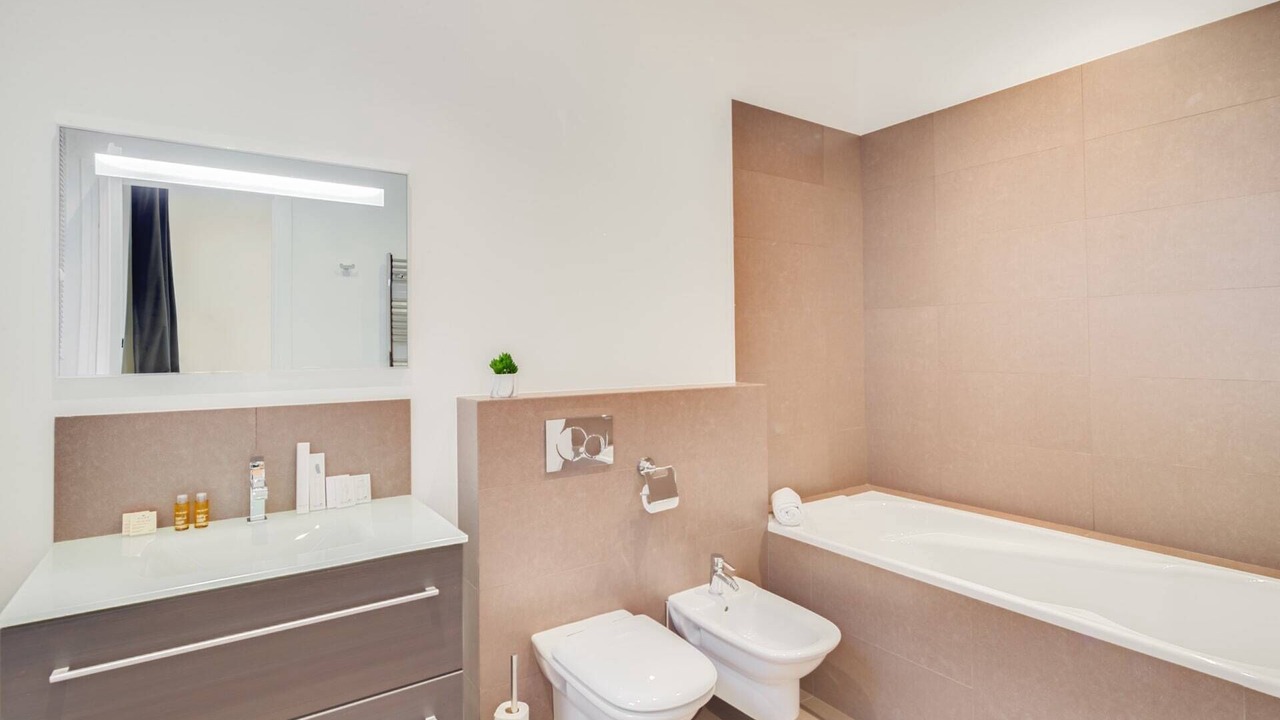 Photo of Bathroom in Champs-Elysees
