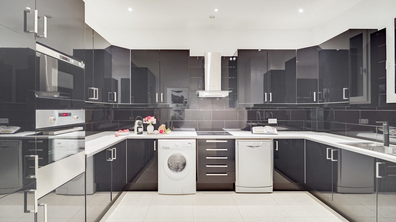 Photo of Kitchen in Champs-Elysees