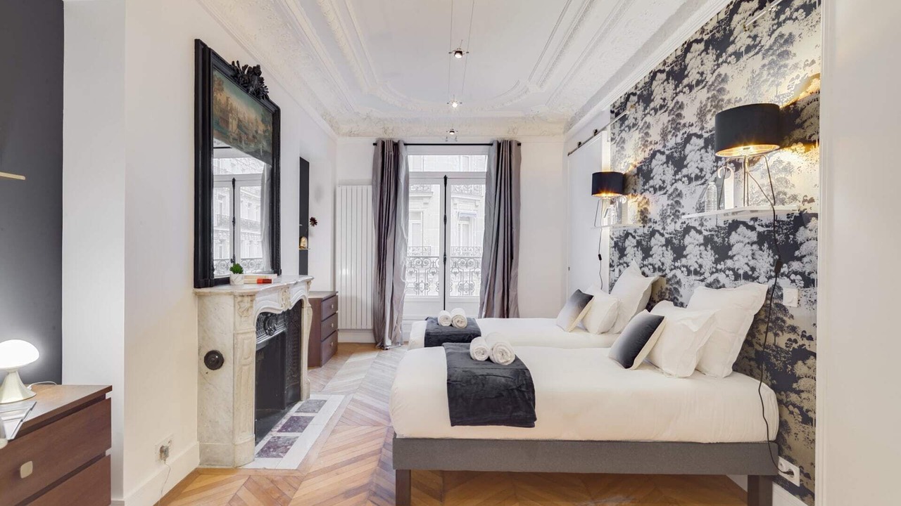 Photo of Bedroom in Champs-Elysees