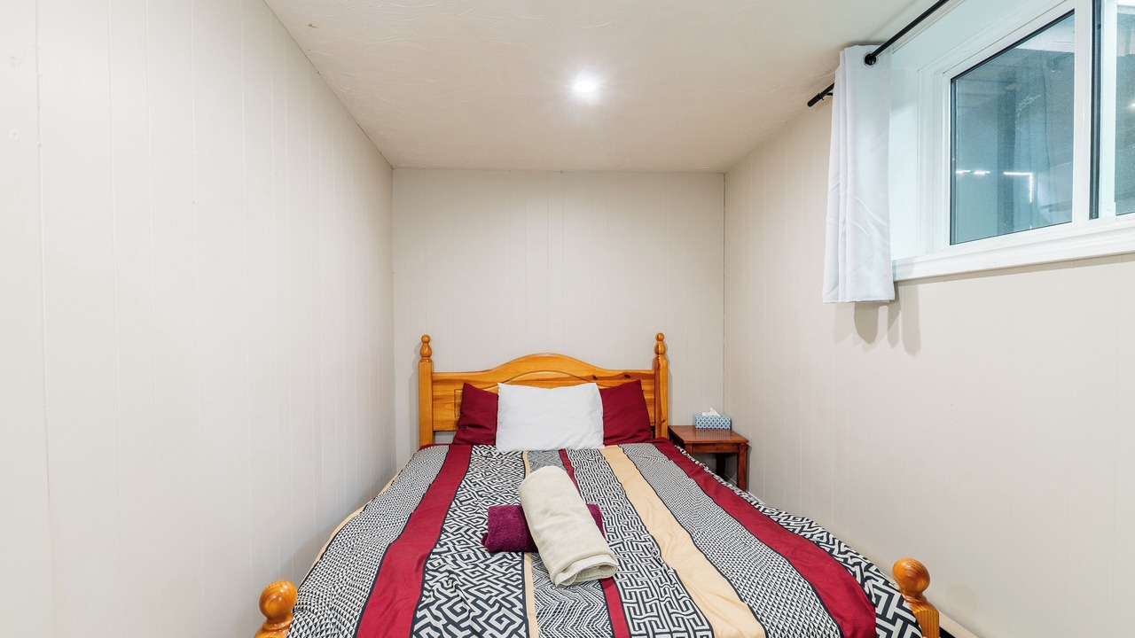 Photo of Bedroom in MacTier