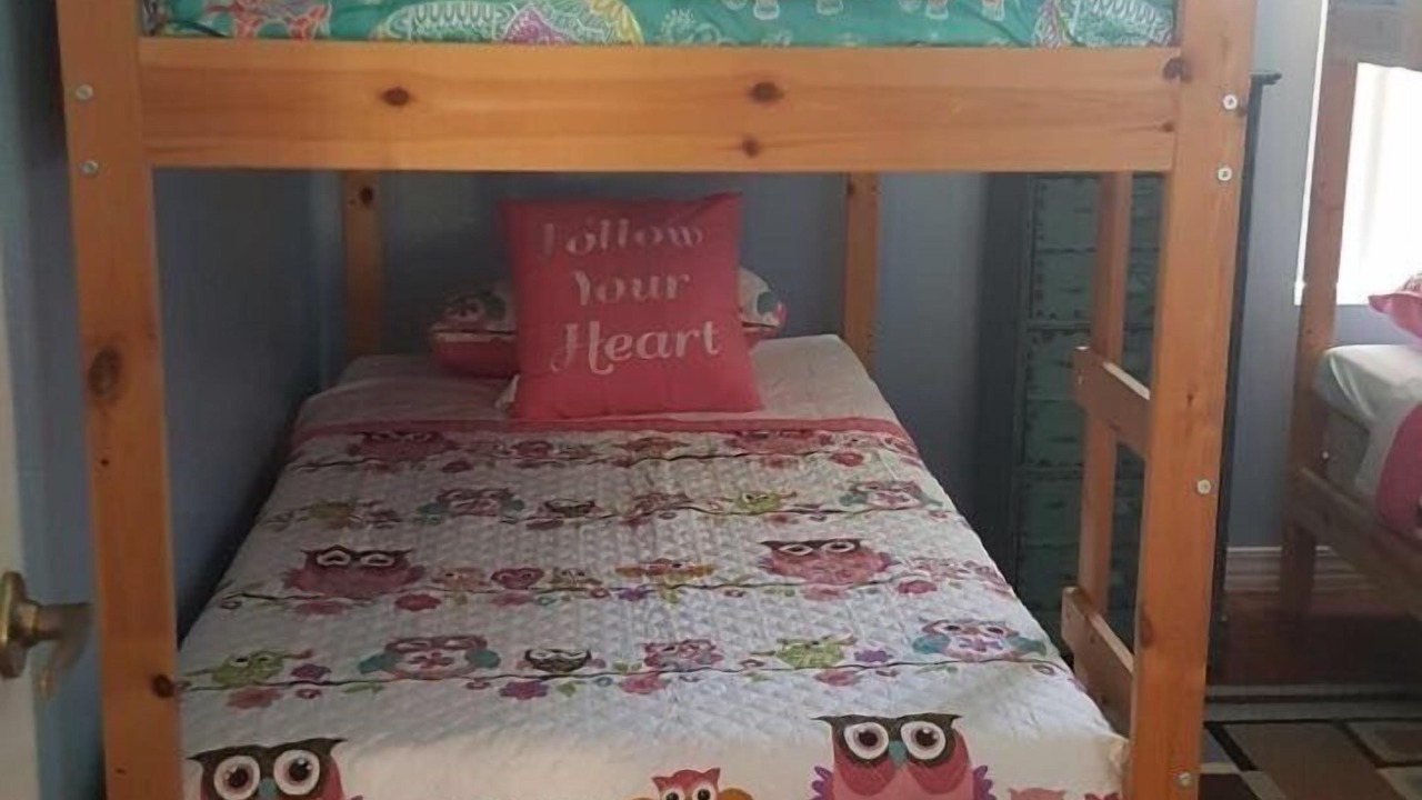 Photo of Bedroom in Lindfields