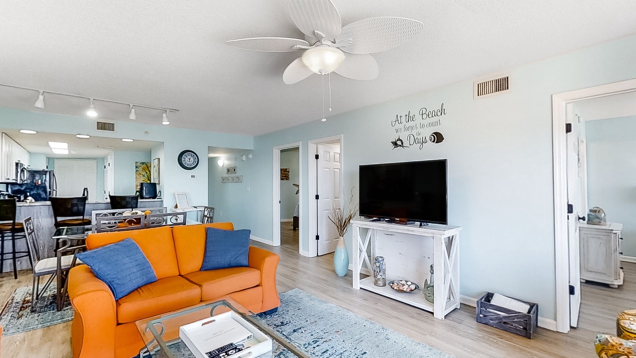 Photo of Livingroom in Fort Walton Beach