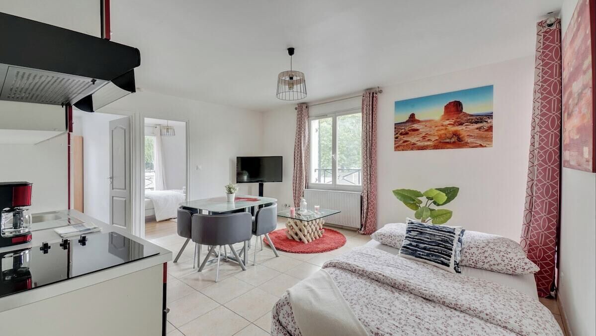 Photo of Bedroom in Aubervilliers