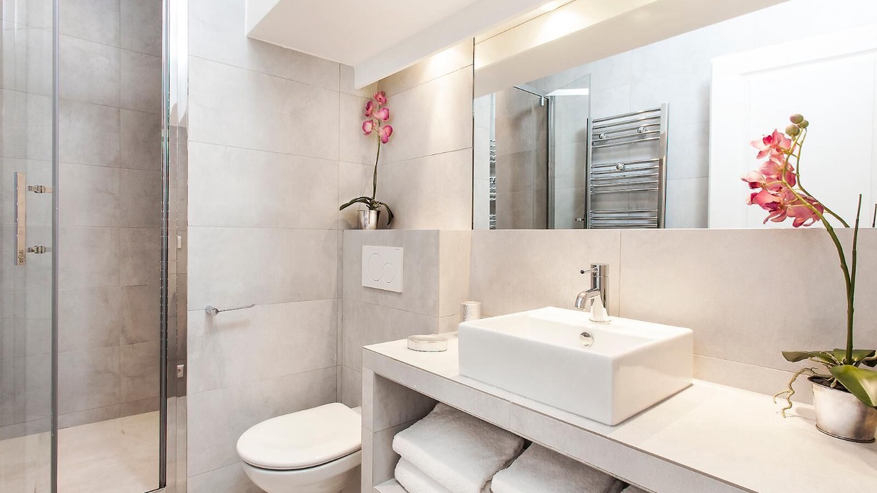 Photo of Bathroom in Porte-Saint-Martin