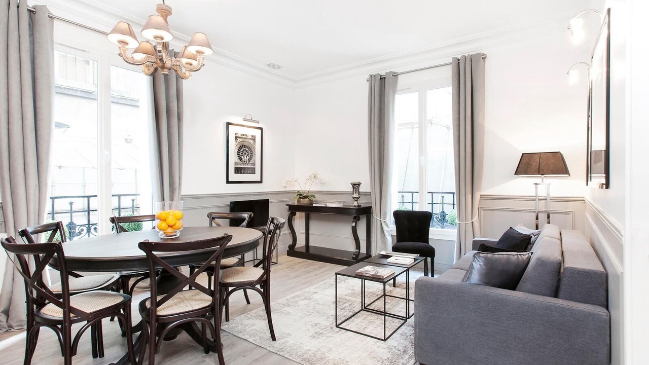 Photo of Livingroom in Porte-Saint-Martin