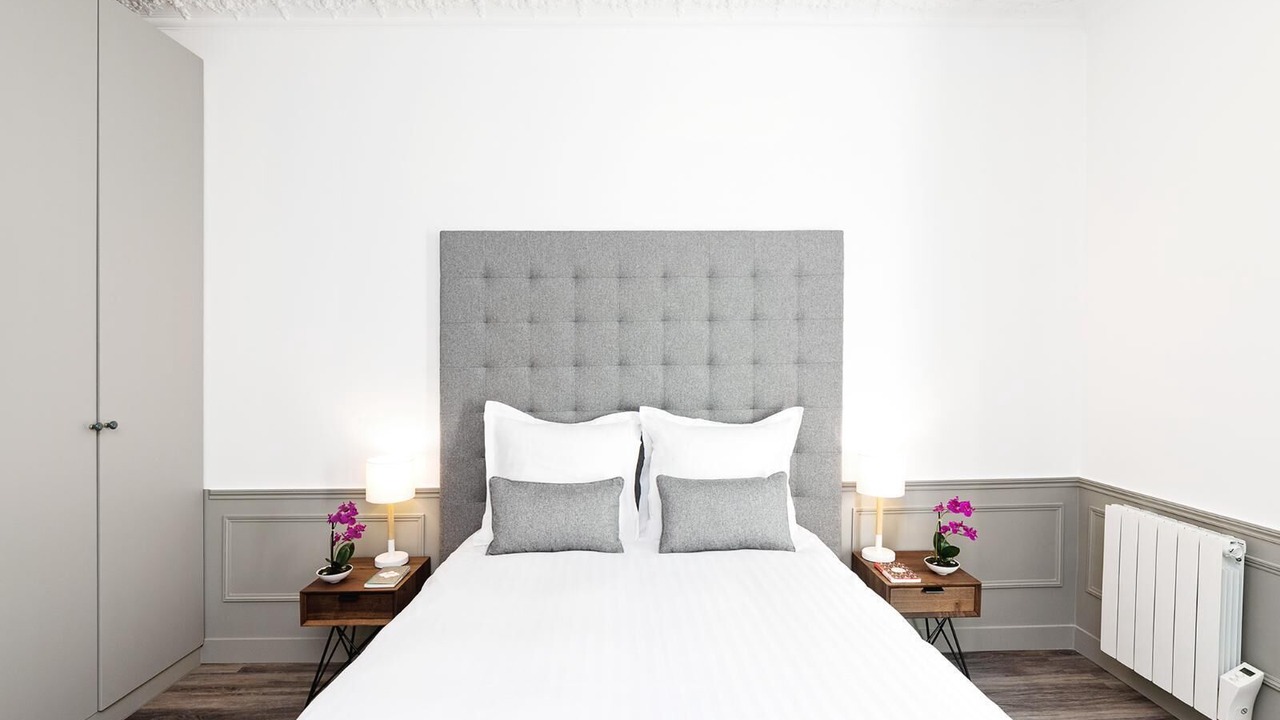 Photo of Bedroom in 10th Arrondissement