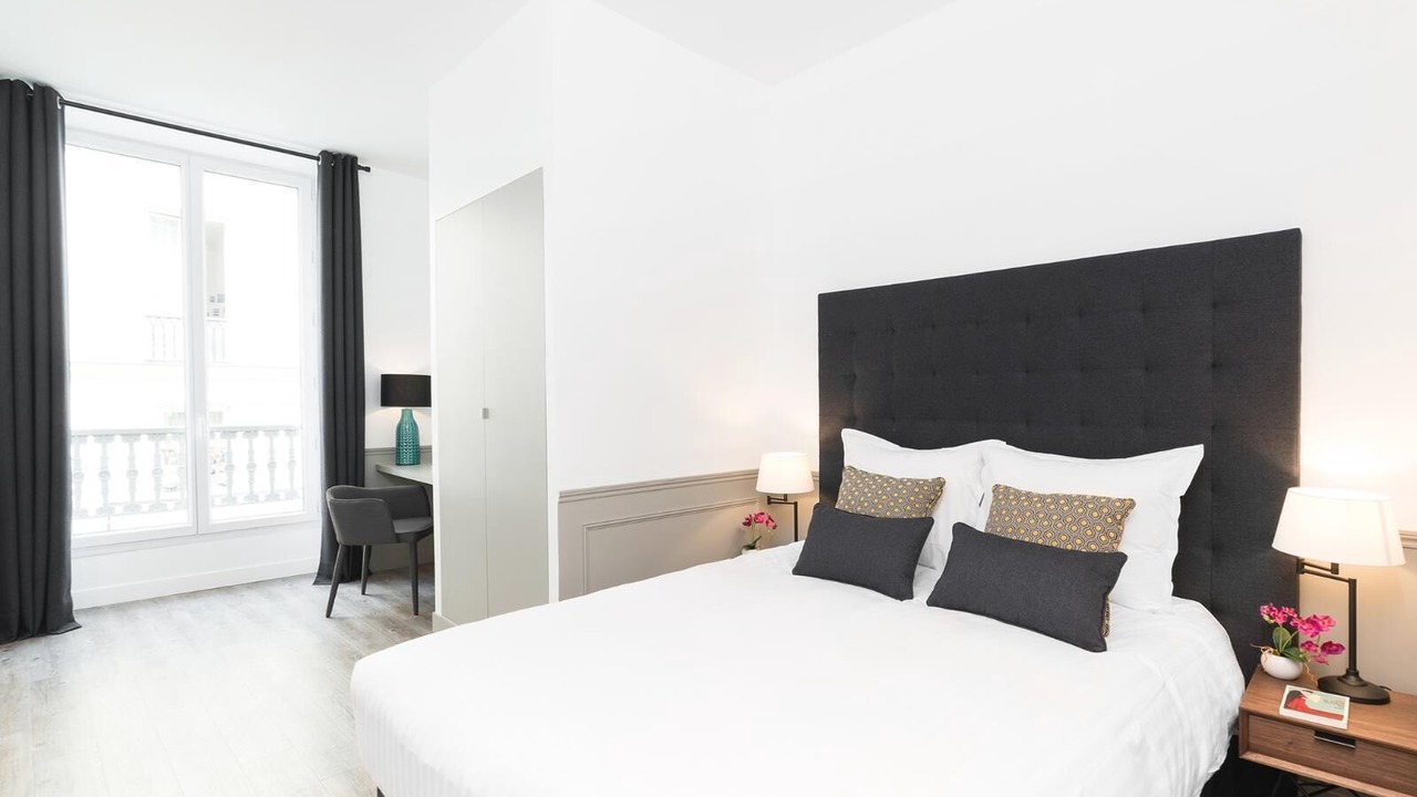 Photo of Bedroom in Porte-Saint-Martin