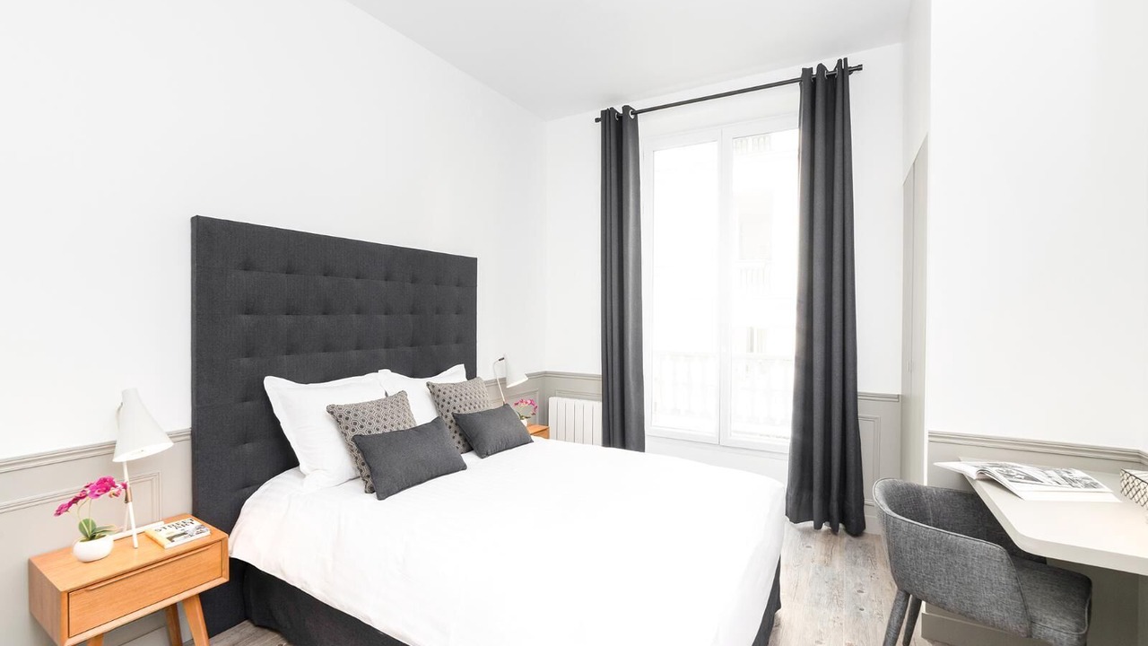Photo of Bedroom in Porte-Saint-Martin