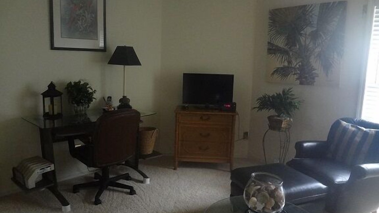 Photo of Livingroom in Kings Lake