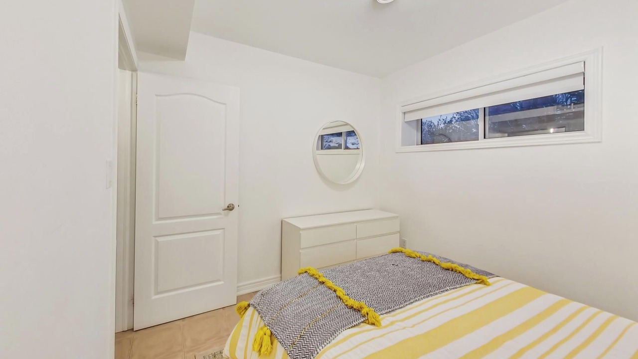 Photo of Bedroom in Bluewater Beach