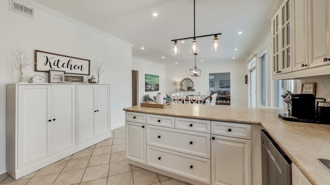 Photo of Kitchen in Bluewater Beach