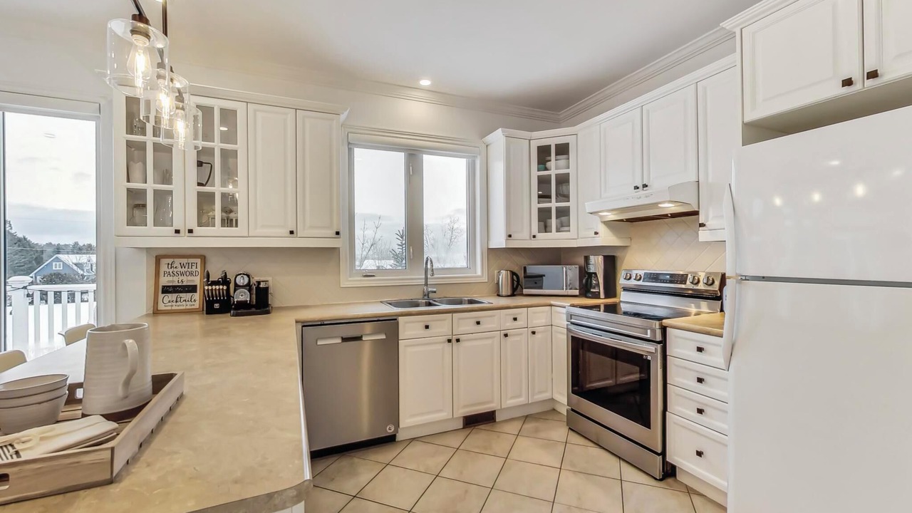 Photo of Kitchen in Bluewater Beach