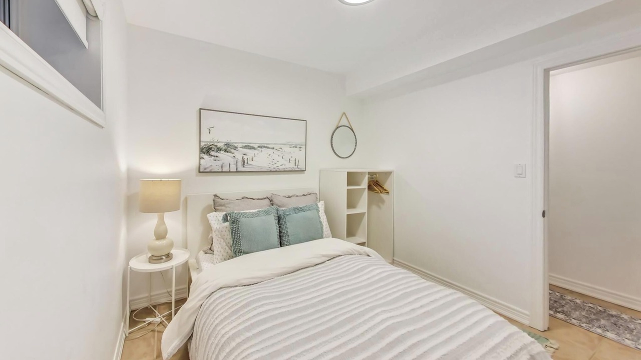 Photo of Bedroom in Bluewater Beach
