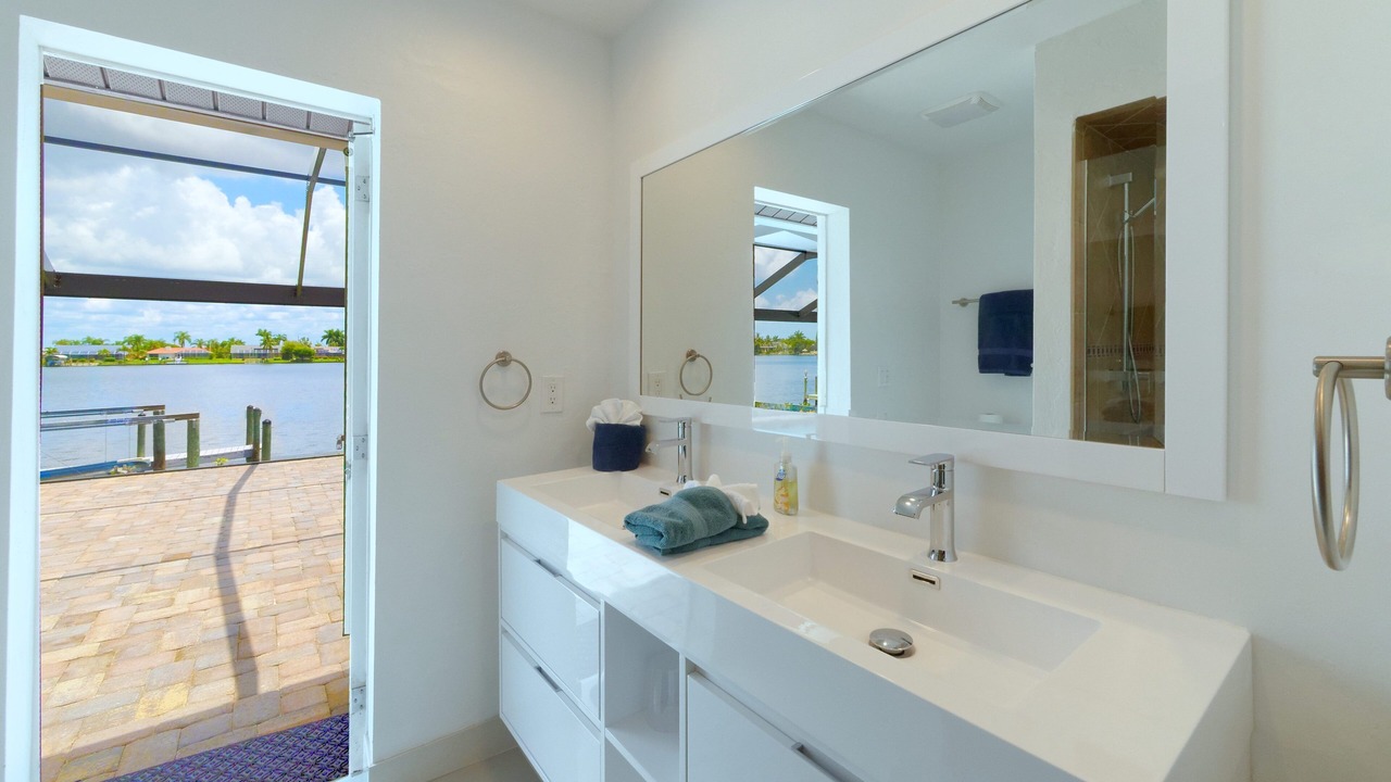 Photo of Bathroom in Eight Lakes