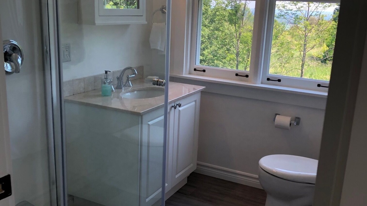Photo of Bathroom in Creemore