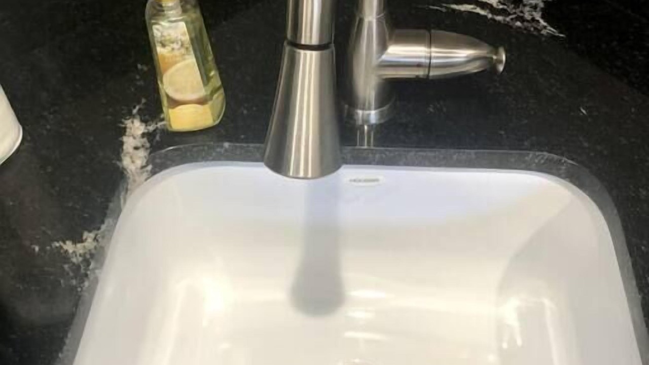 Photo of Bathroom in Azalea Park