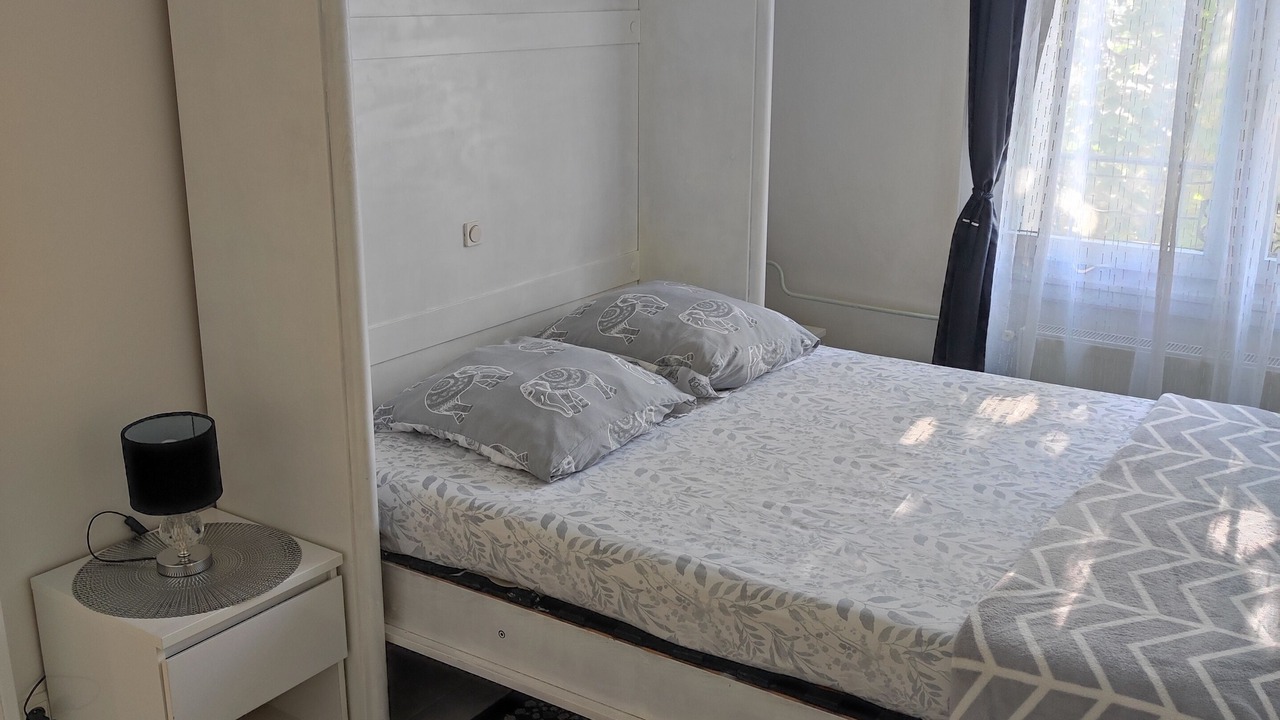 Photo of Bedroom in Joinville-le-Pont
