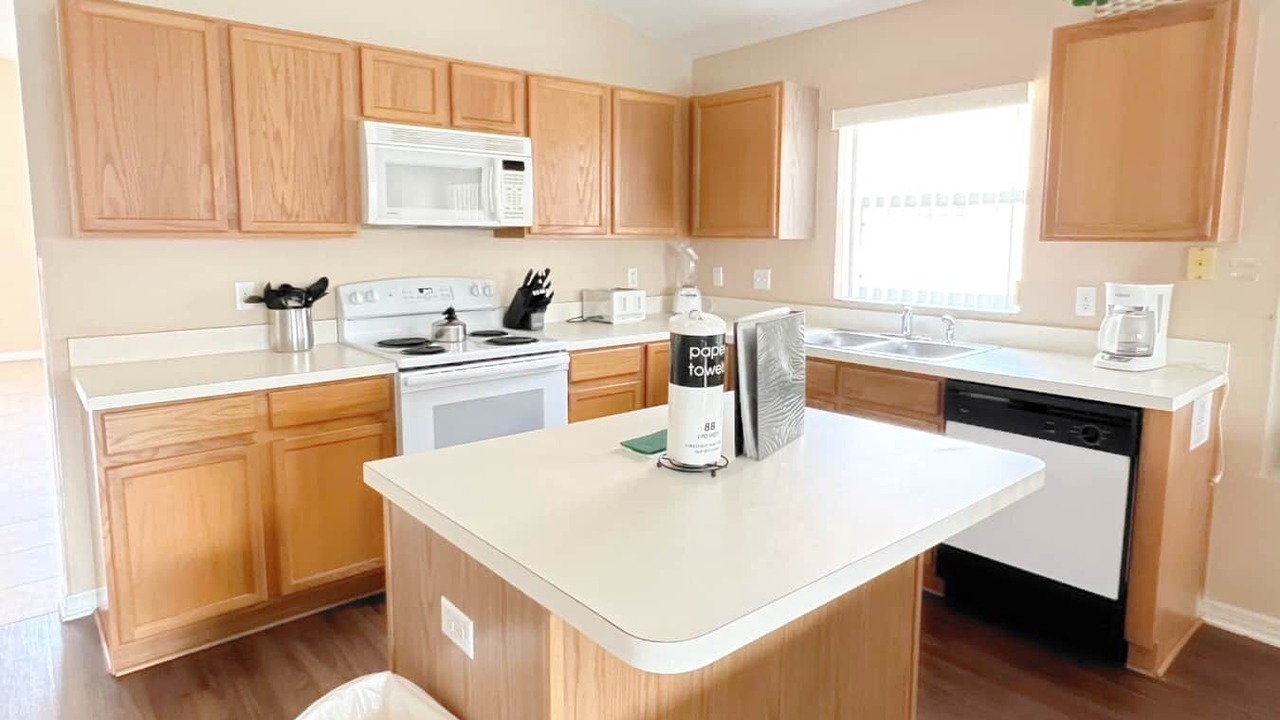 Photo of Others in Lake Davenport Estates