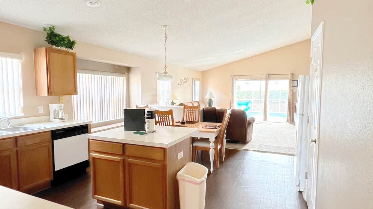 Photo of Others in Lake Davenport Estates