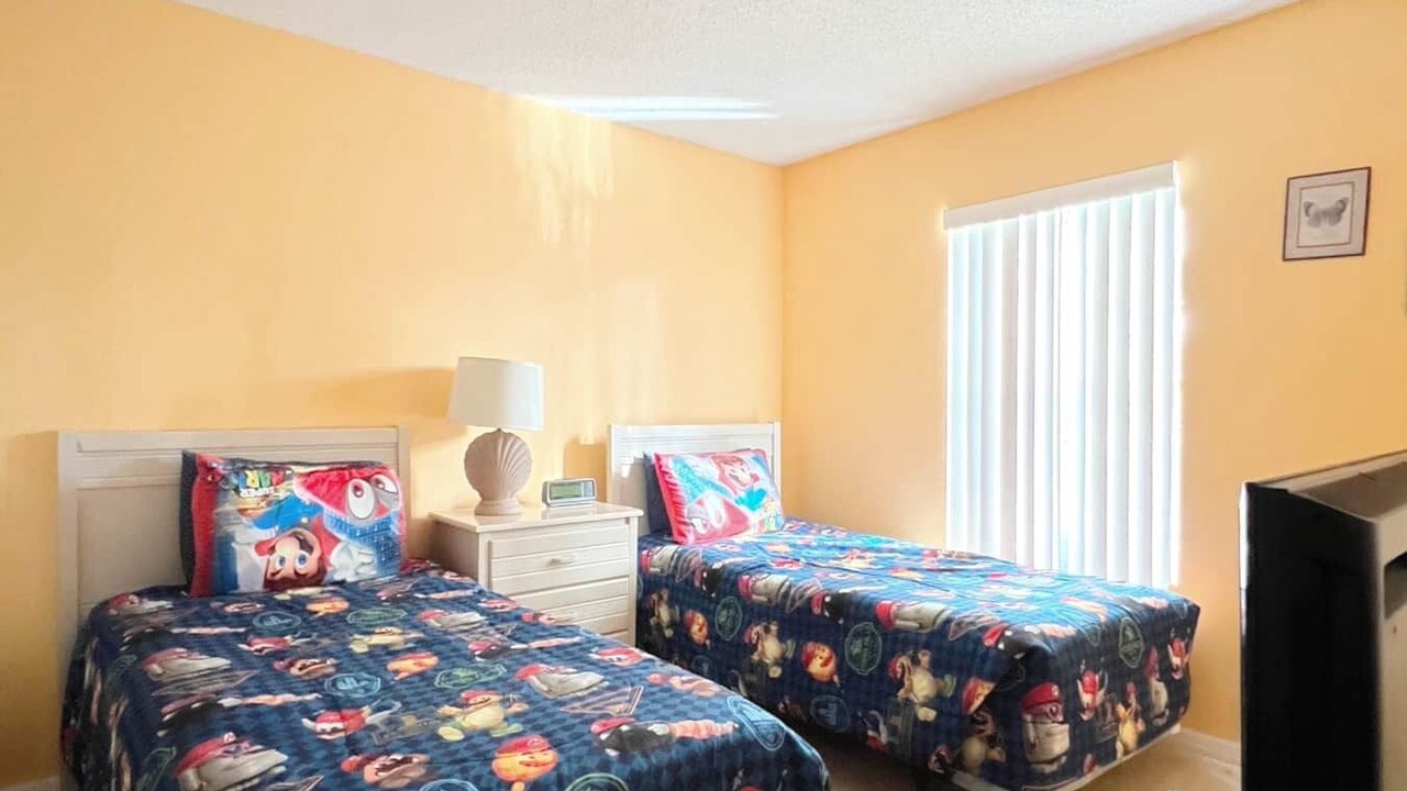 Photo of Bedroom in Lake Davenport Estates