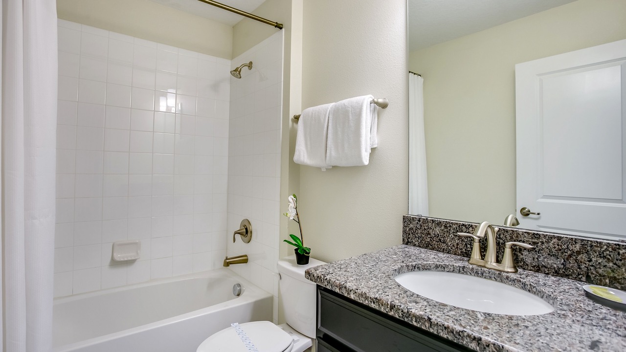 Photo of Bathroom in Davenport