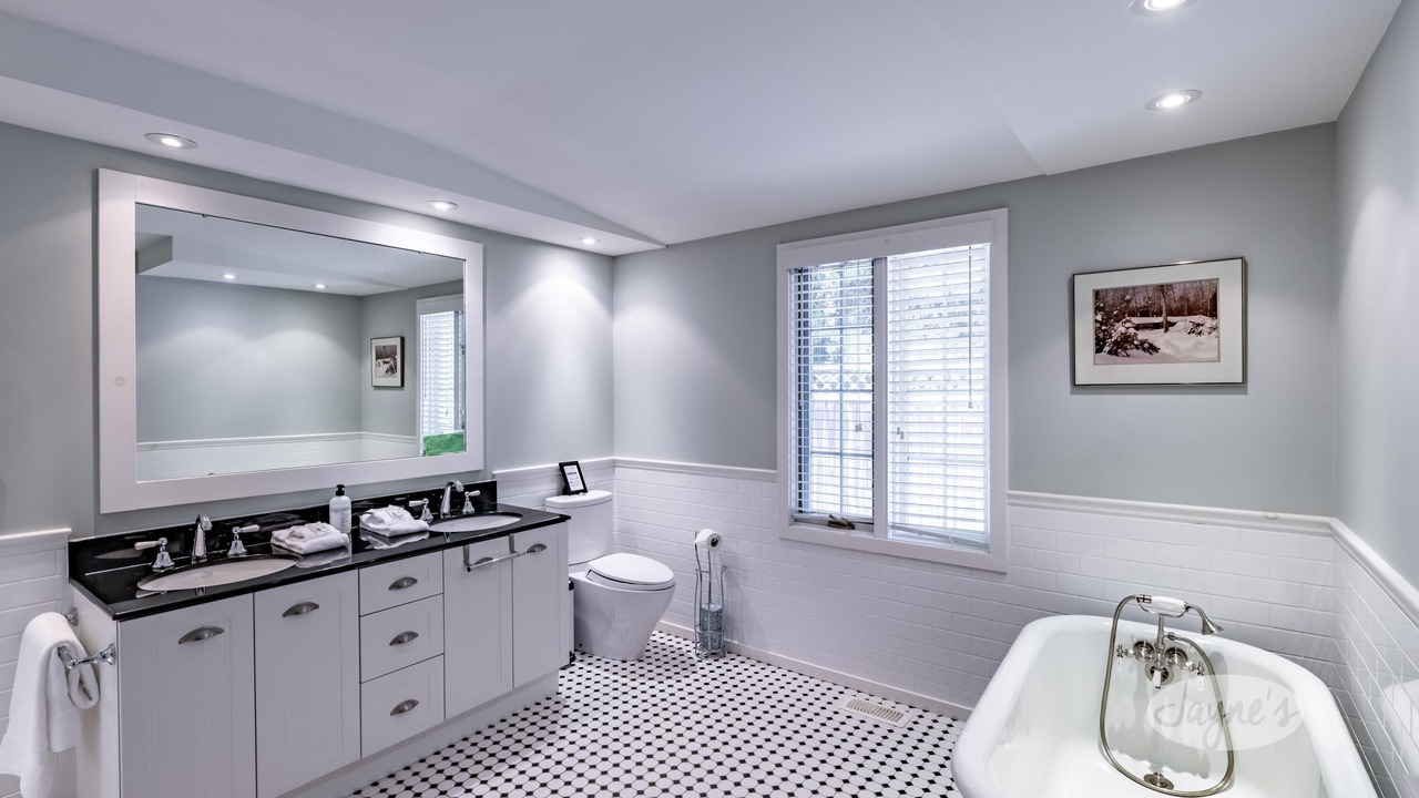 Photo of Bathroom in Torrance