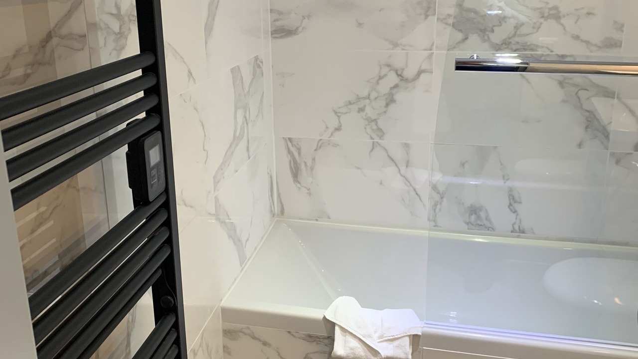 Photo of Bathroom in Villejuif