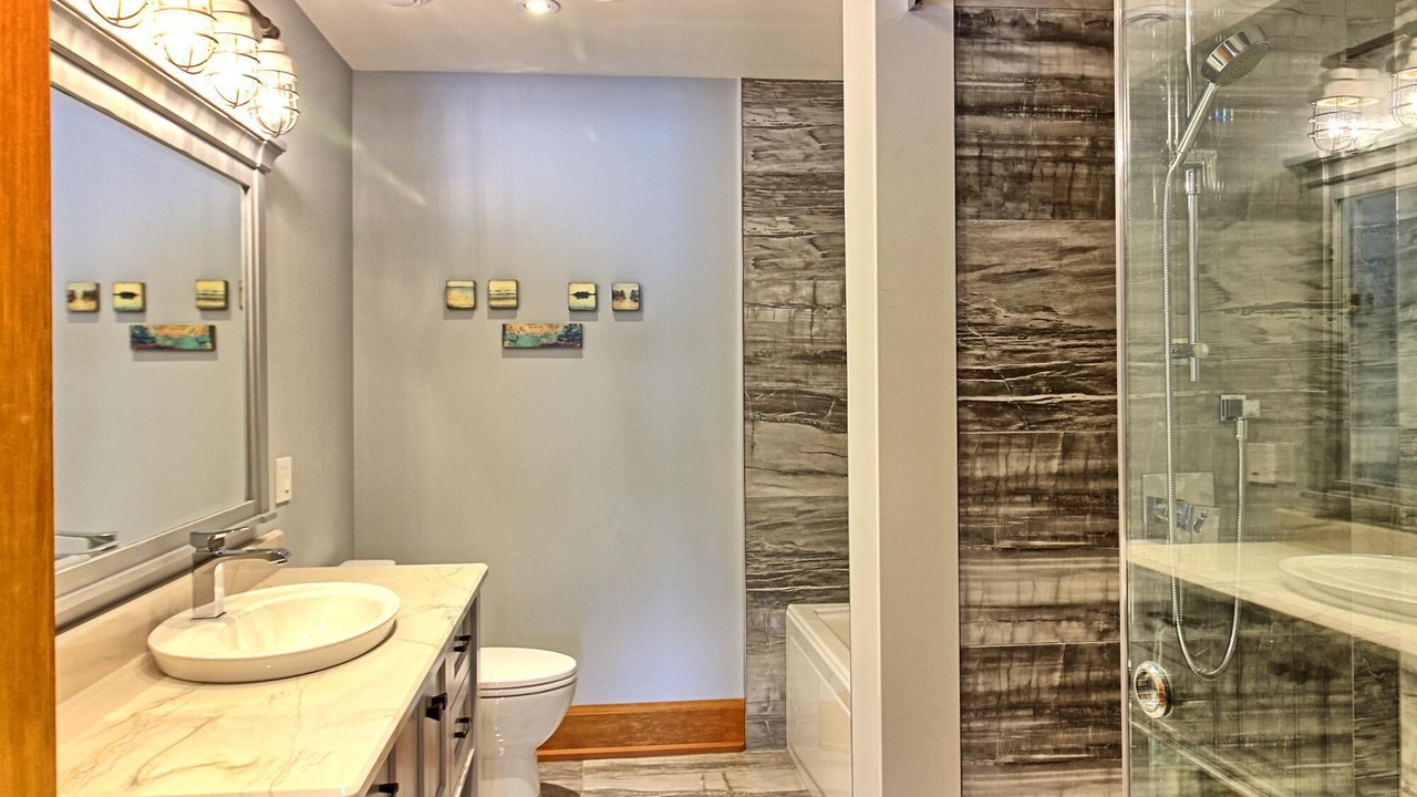 Photo of Bathroom in Muskoka Lakes