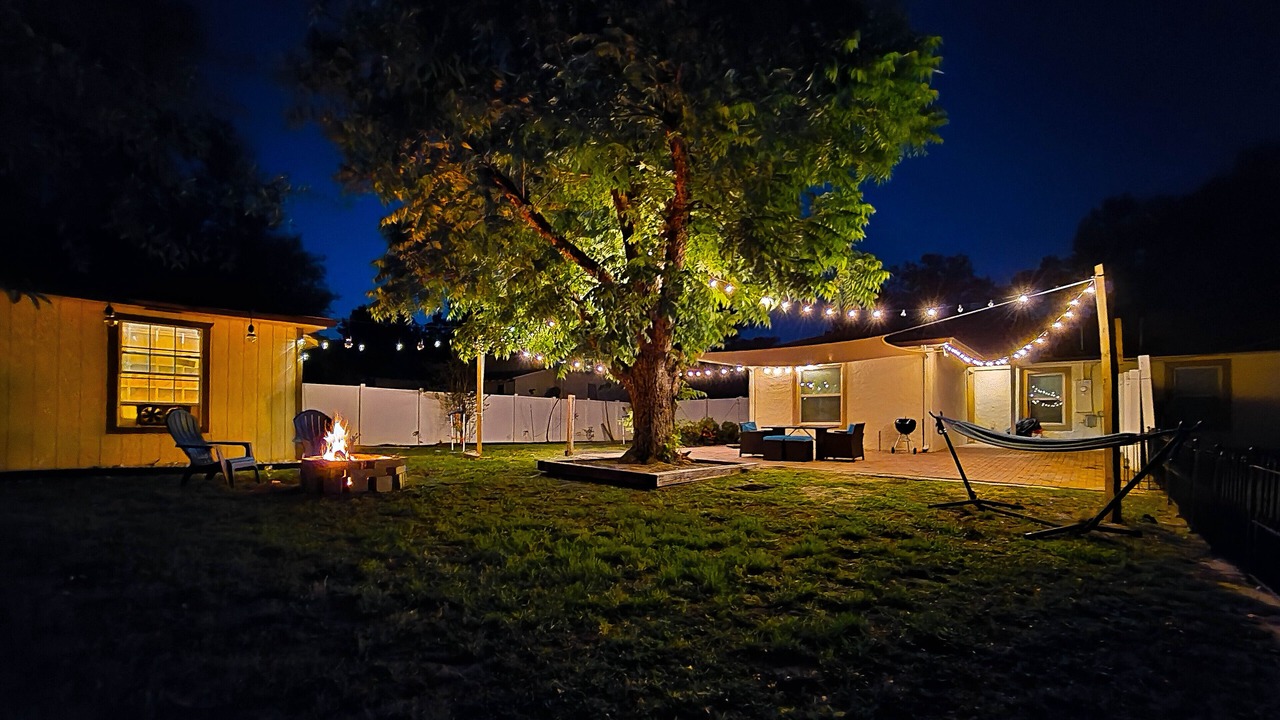 Photo of Bedroom in Winter Garden