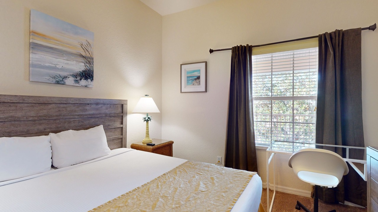 Photo of Bedroom in Bahama Bay