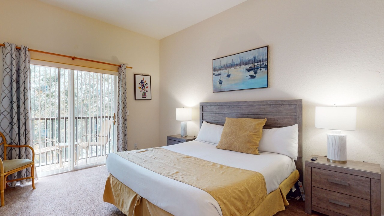 Photo of Bedroom in Bahama Bay