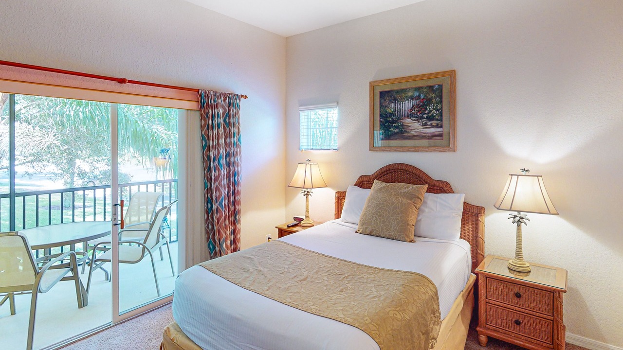 Photo of Bedroom in Bahama Bay