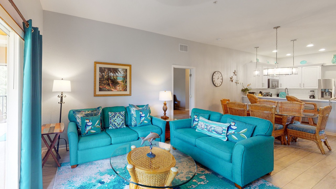 Photo of Livingroom in Bahama Bay