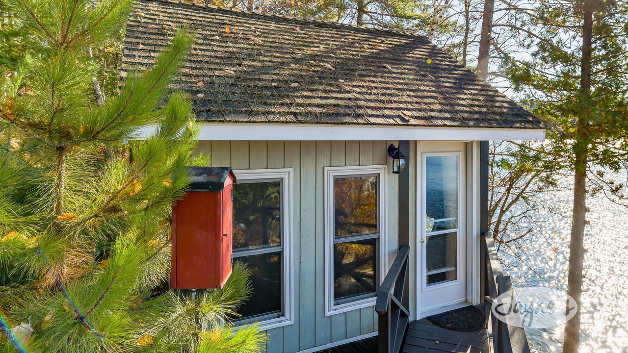 Photo of Others in Rosseau