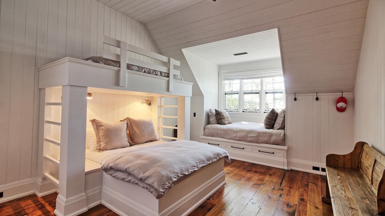 Photo of Bedroom in Windermere