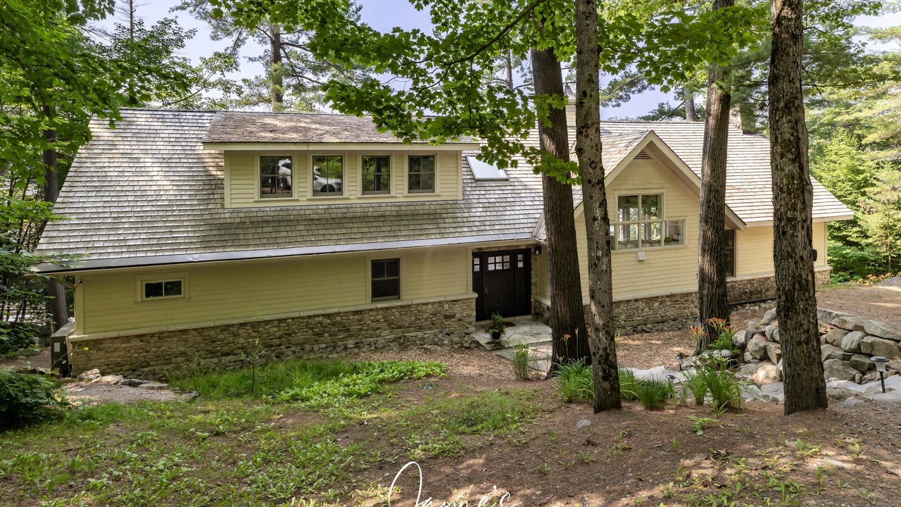 Photo of Others in Rosseau