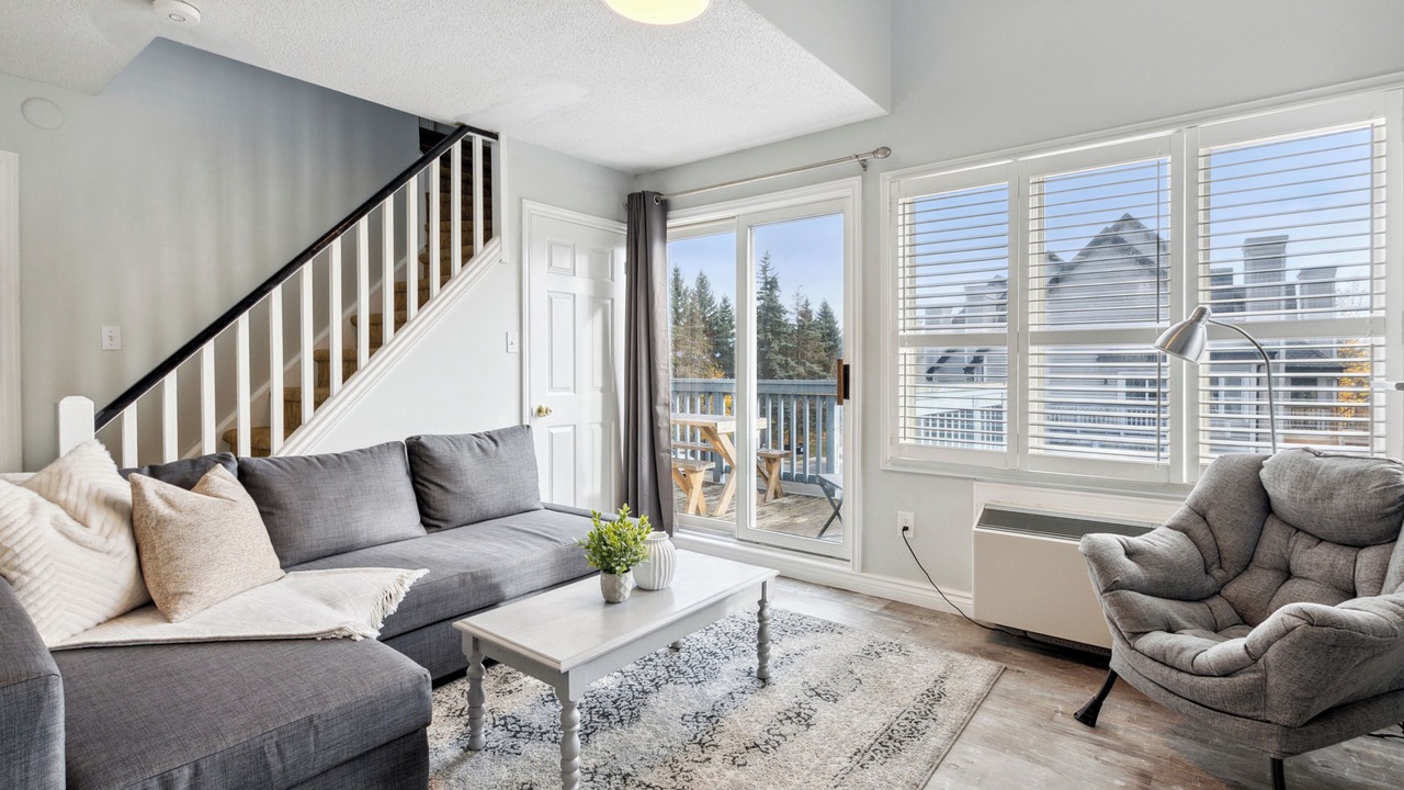 Photo of Livingroom in Craigleith