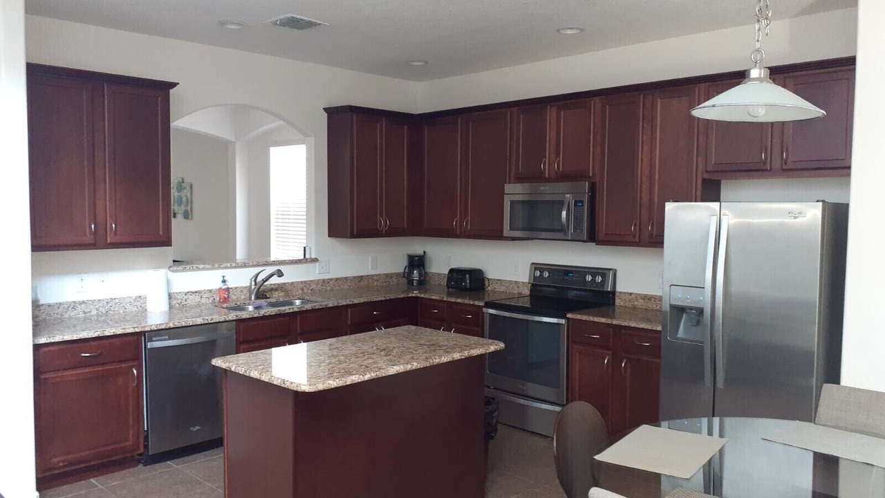 Photo of Kitchen in Watersong