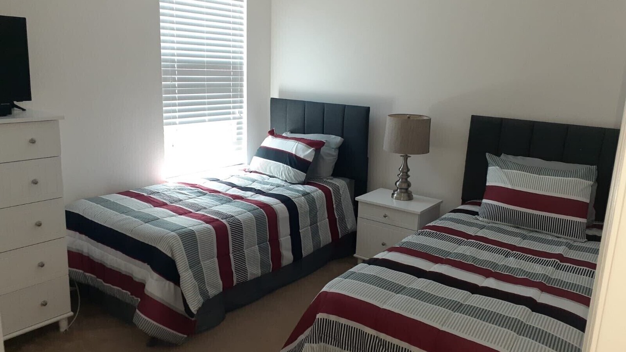 Photo of Bedroom in Watersong