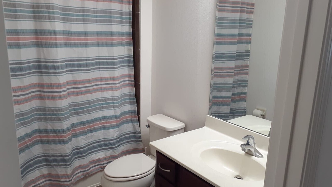 Photo of Bathroom in Watersong