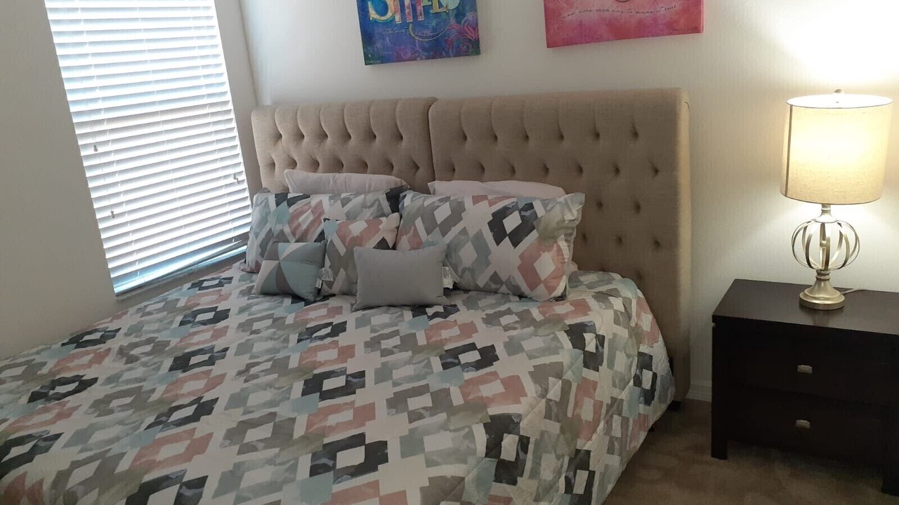 Photo of Bedroom in Watersong