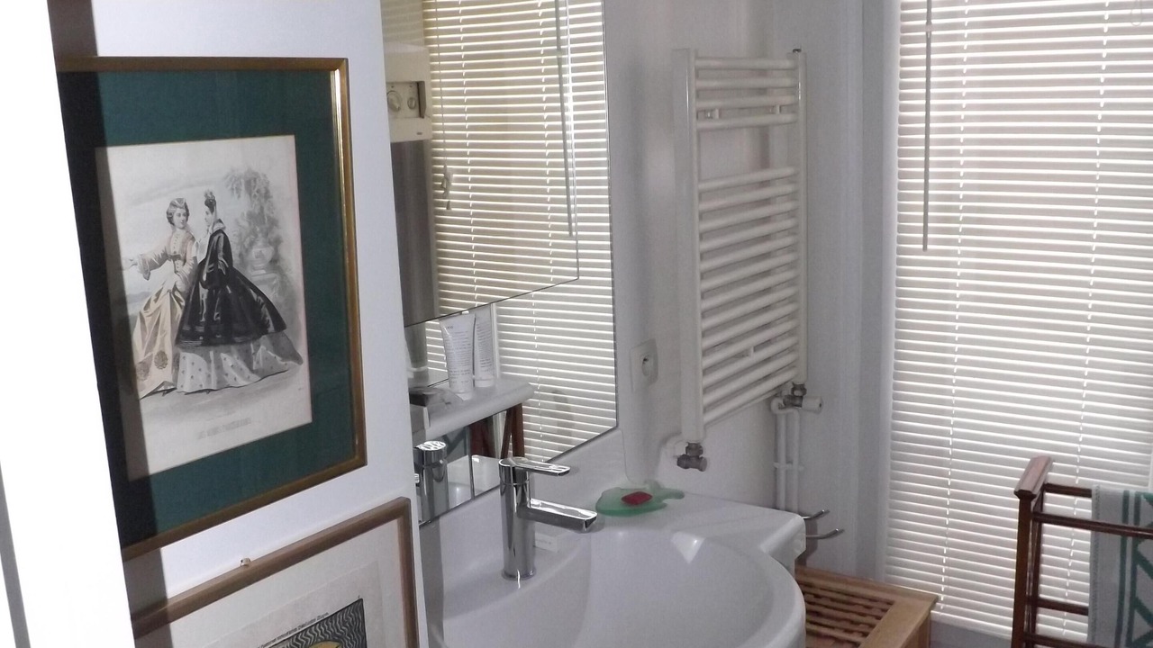 Photo of Bathroom in Les Halles