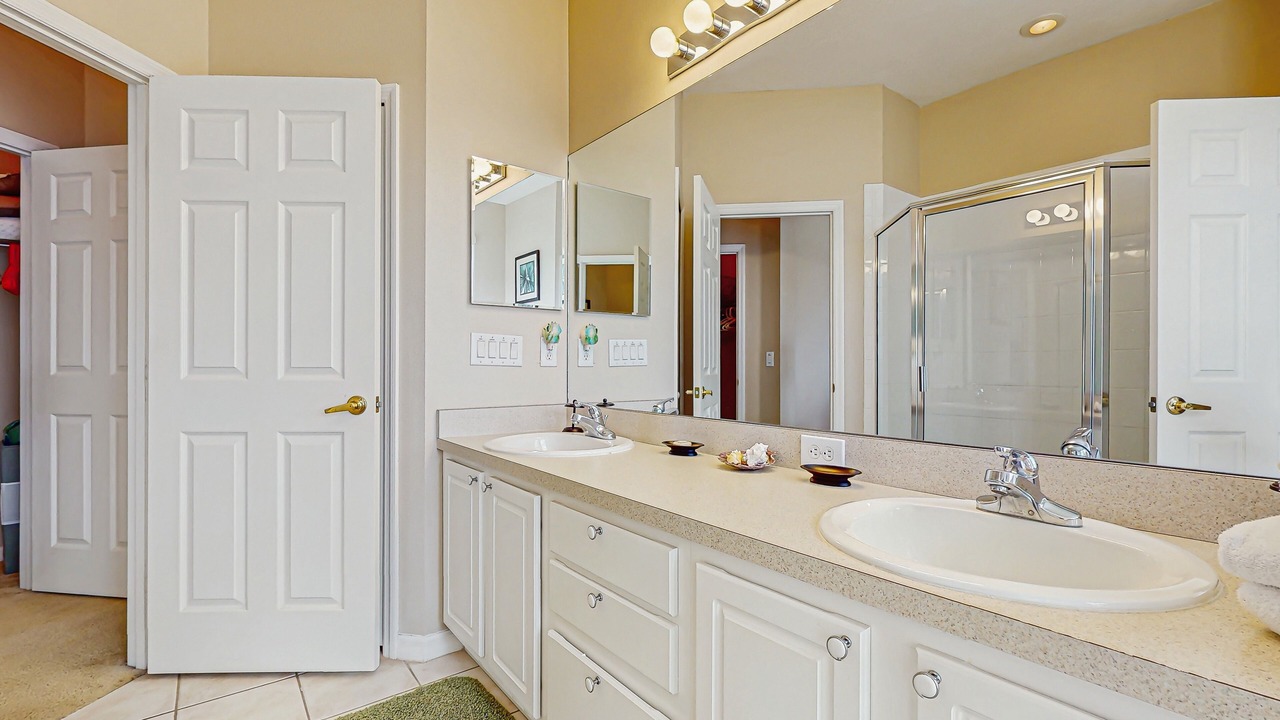 Photo of Bathroom in Calabay Parc