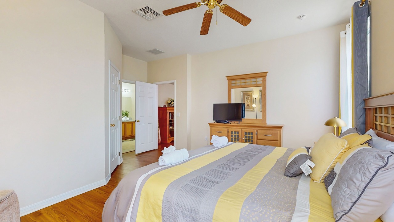 Photo of Bedroom in Windwood Bay