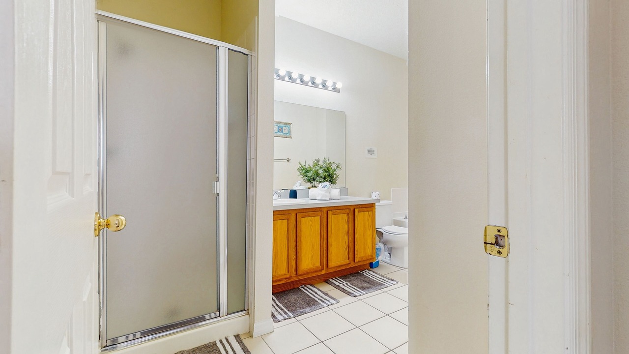 Photo of Bathroom in Windwood Bay