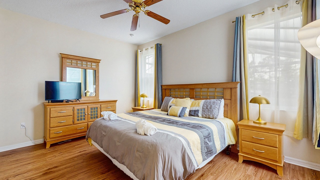 Photo of Bedroom in Windwood Bay