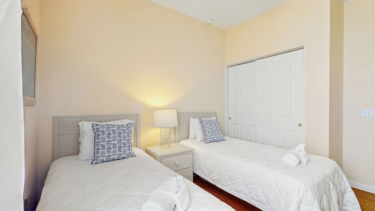 Photo of Bedroom in Windwood Bay