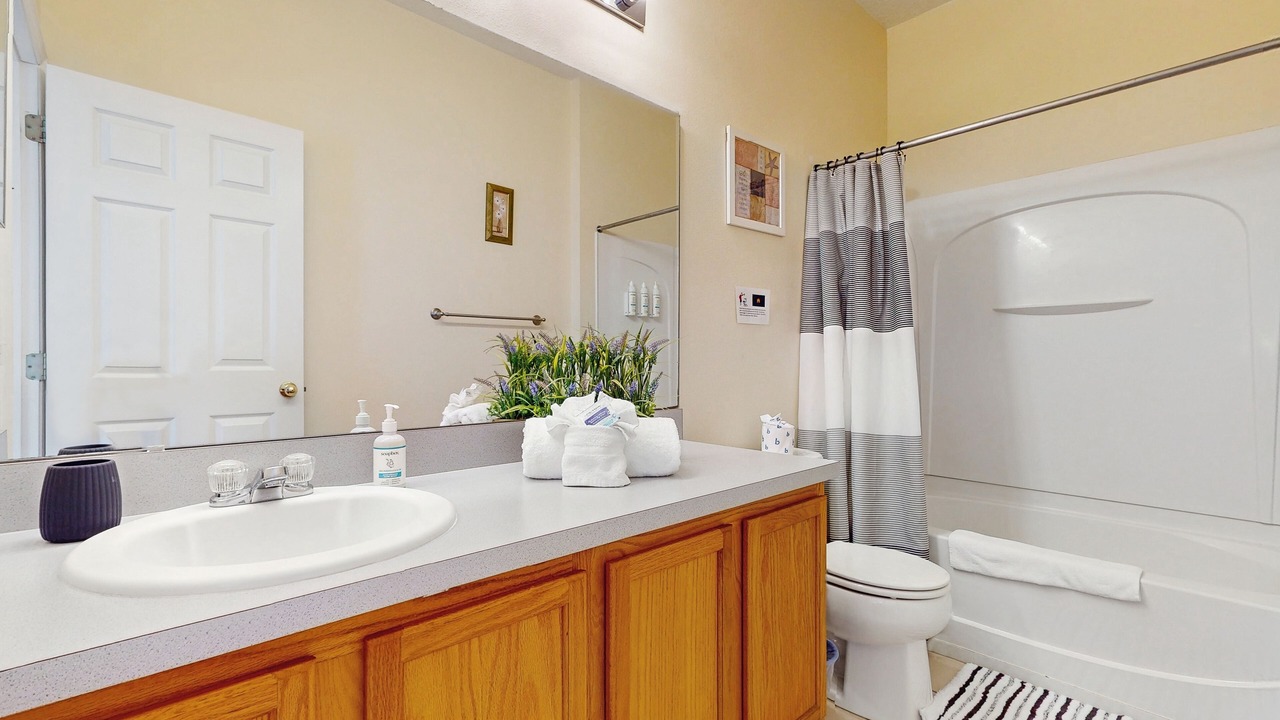 Photo of Bathroom in Windwood Bay