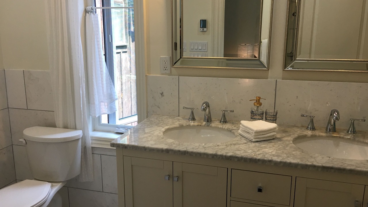 Photo of Bathroom in Corktown