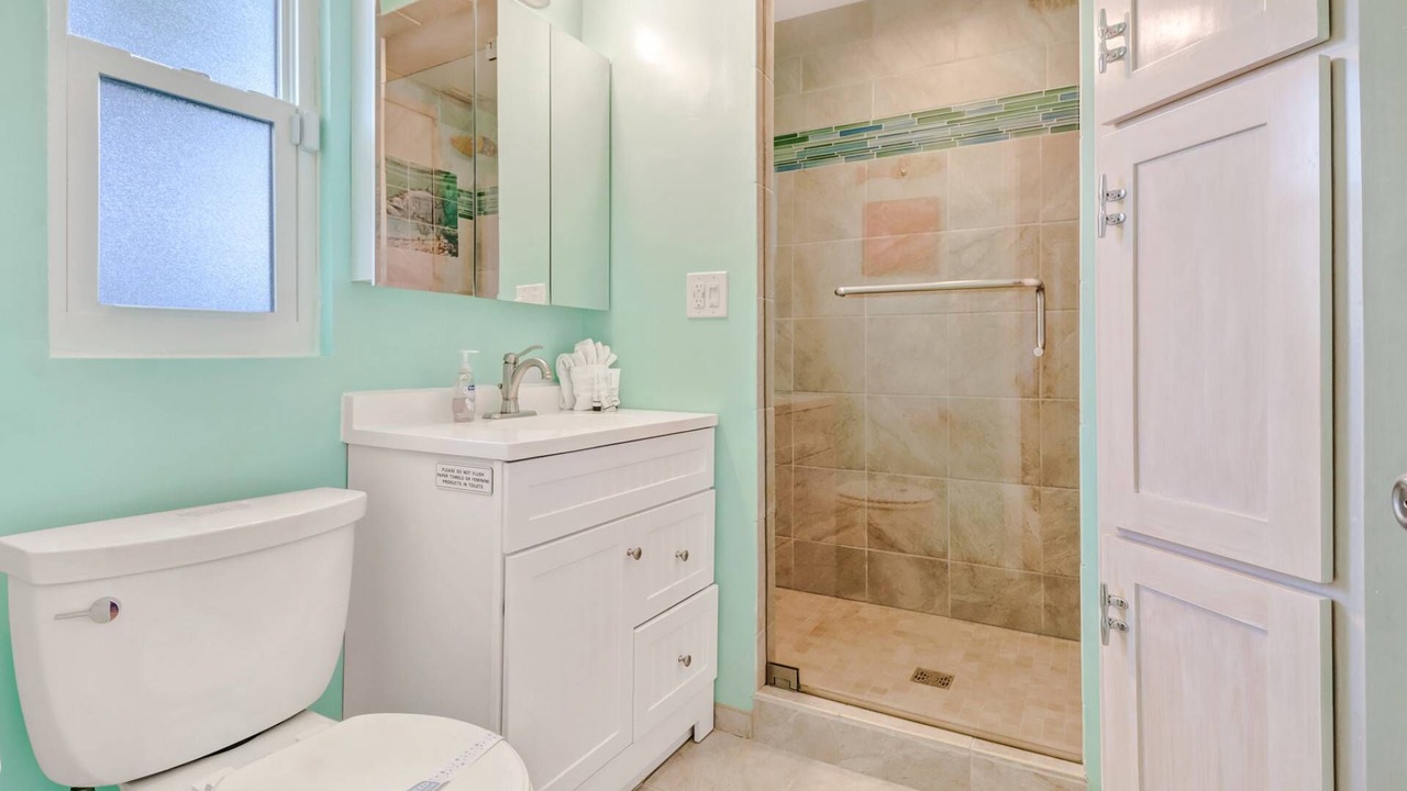 Photo of Bathroom in Bokeelia